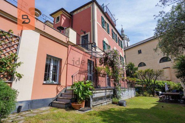 casa indipendente in vendita a Genova