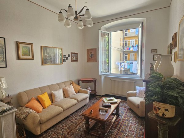 appartamento in vendita a Genova in zona DiNegro
