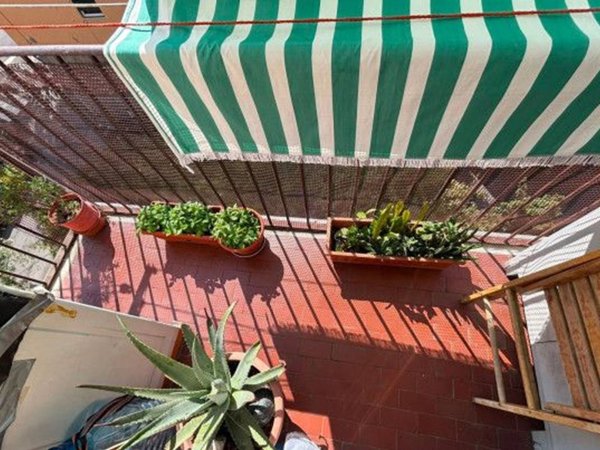 appartamento in vendita a Genova in zona Sestri Ponente