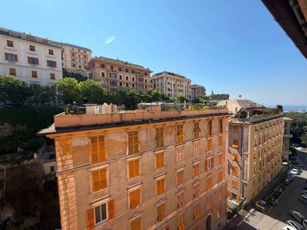 appartamento in vendita a Genova in zona Castelletto