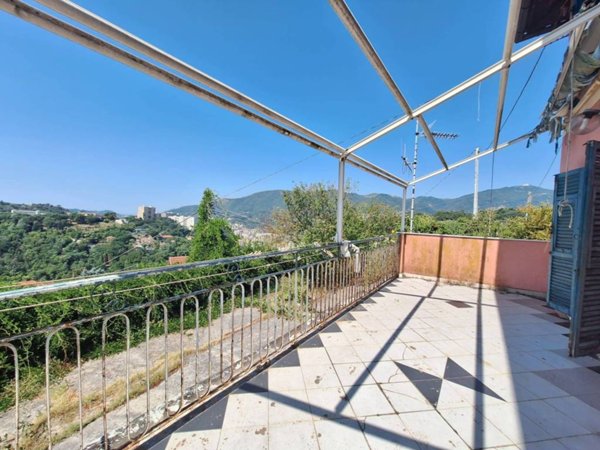 casa indipendente in vendita a Genova in zona Bolzaneto