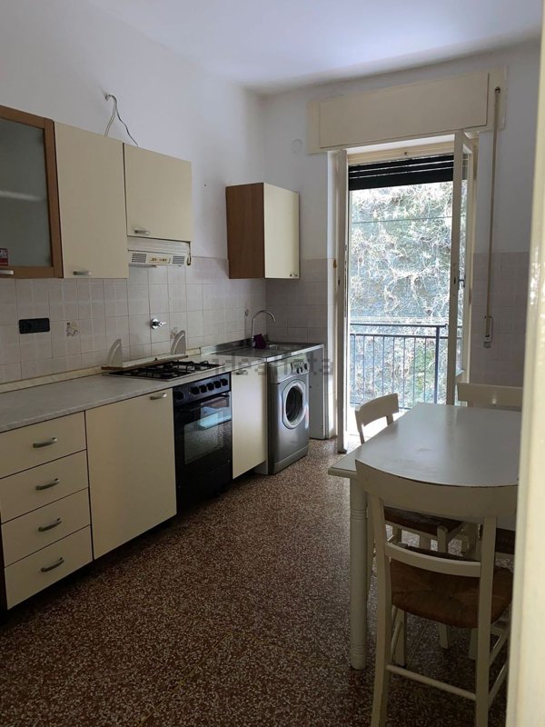 appartamento in vendita a Genova in zona Molassana