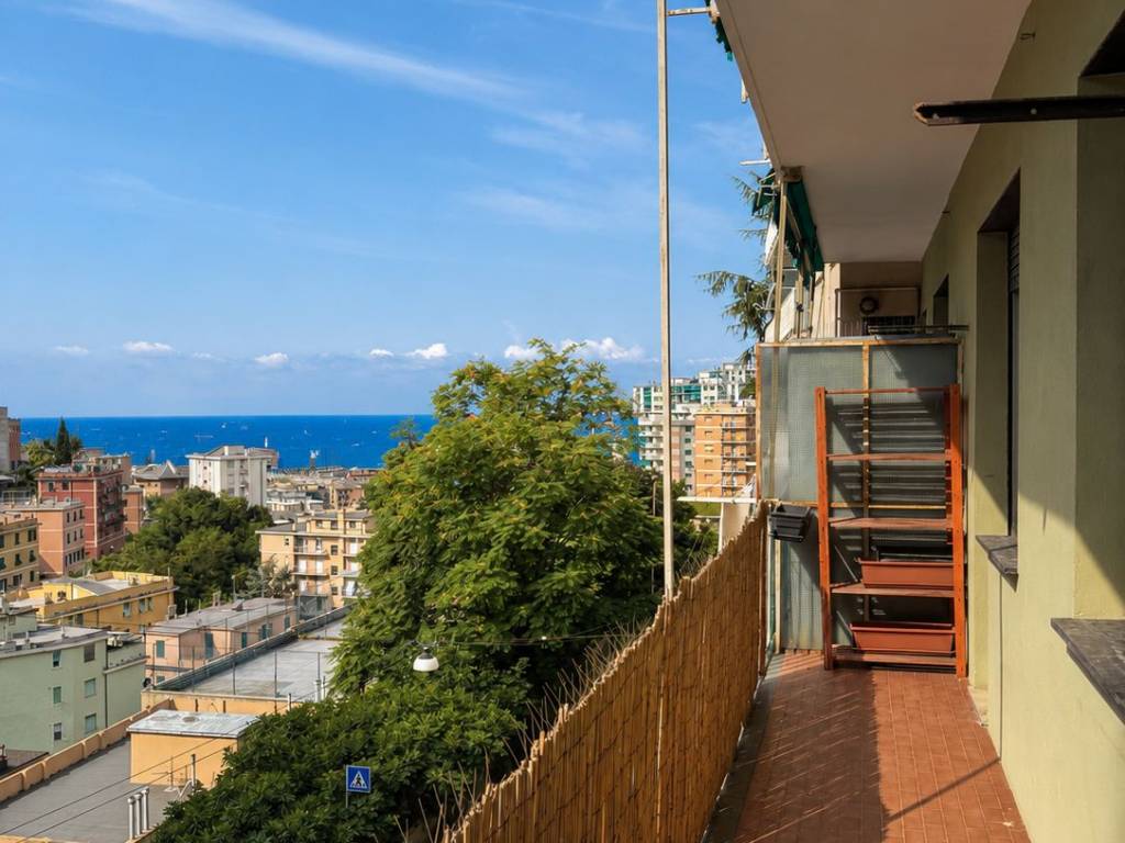 appartamento in vendita a Genova in zona San Fruttuoso