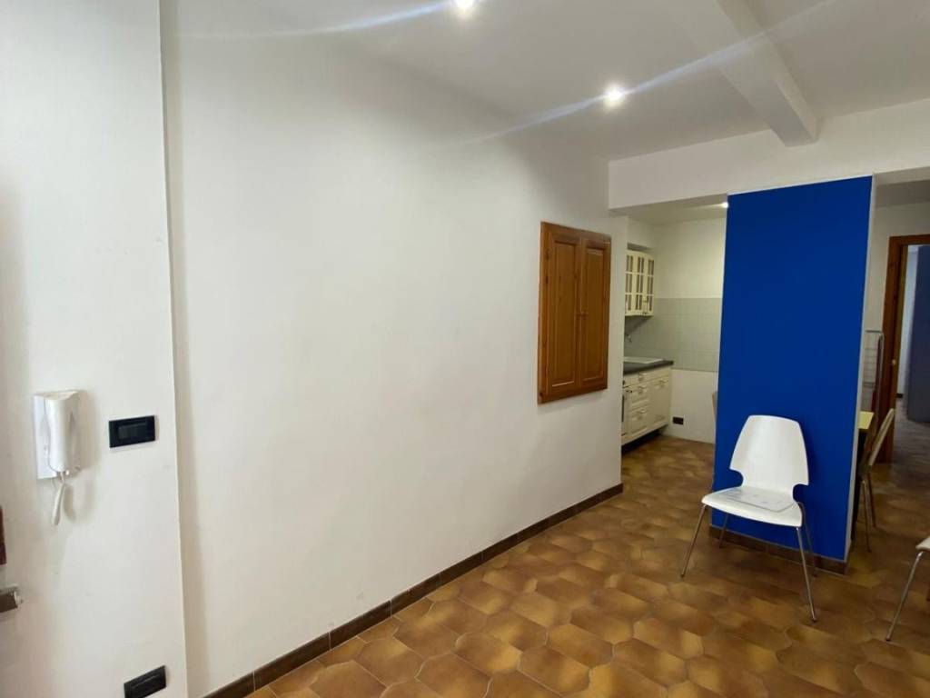 appartamento in vendita a Genova in zona Sestri Ponente