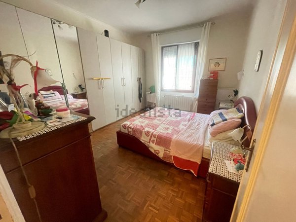 appartamento in vendita a Genova in zona Quinto al Mare