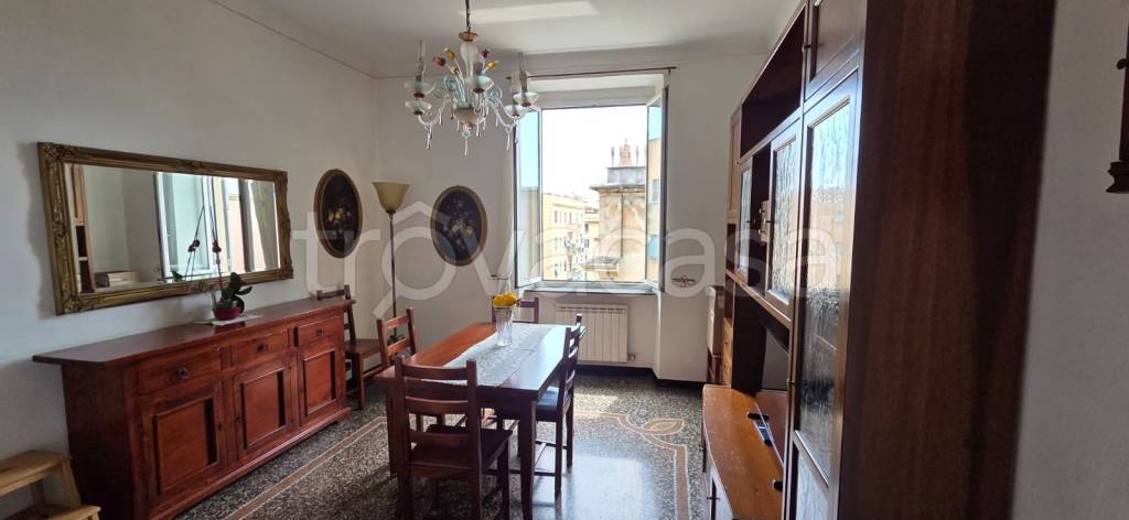 appartamento in vendita a Genova in zona Sampierdarena
