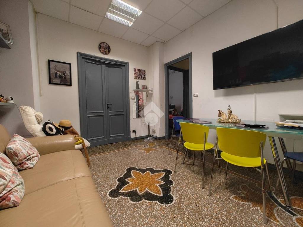 appartamento in vendita a Genova in zona Marassi