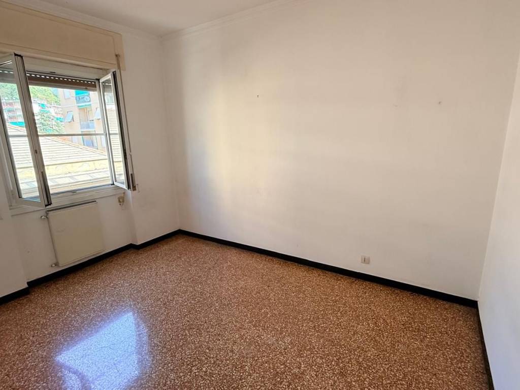 appartamento in vendita a Genova in zona Molassana