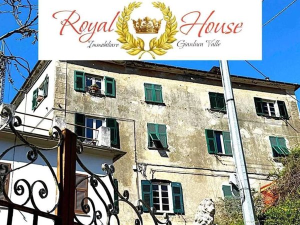 casa indipendente in vendita a Genova