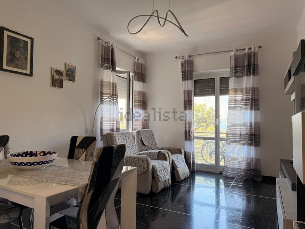 appartamento in vendita a Genova in zona Palmaro / Pra'