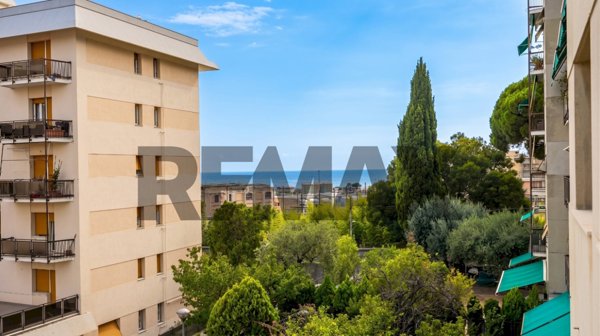 appartamento in vendita a Genova in zona Multedo