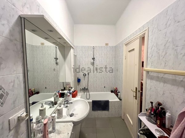 appartamento in vendita a Genova in zona Marassi