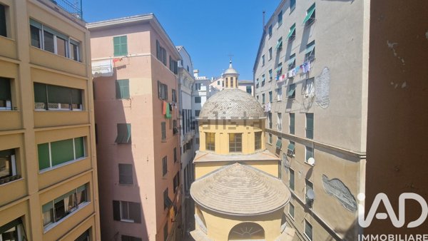 ufficio in vendita a Genova in zona Sottoripa / Maddalena / Molo