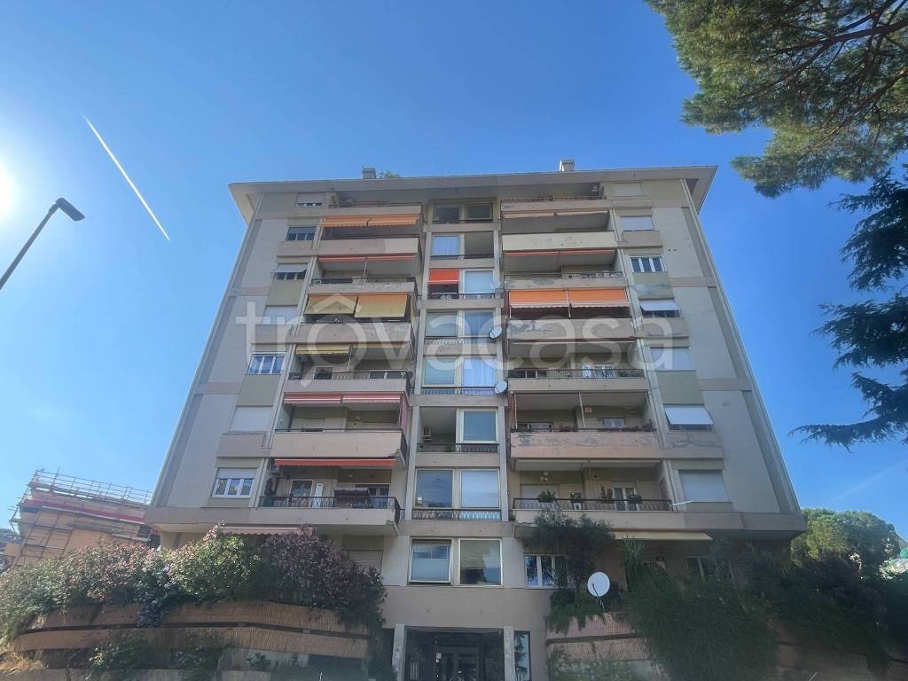 appartamento in vendita a Genova in zona Pegli