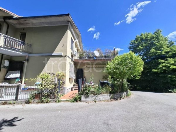 appartamento in vendita a Genova in zona Bavari