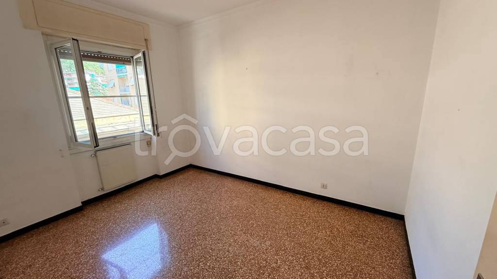 appartamento in vendita a Genova in zona Molassana