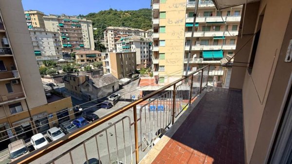 appartamento in vendita a Genova in zona Molassana
