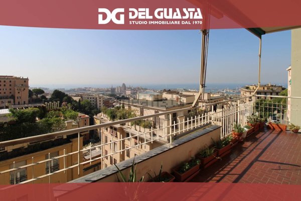 appartamento in vendita a Genova in zona Castelletto