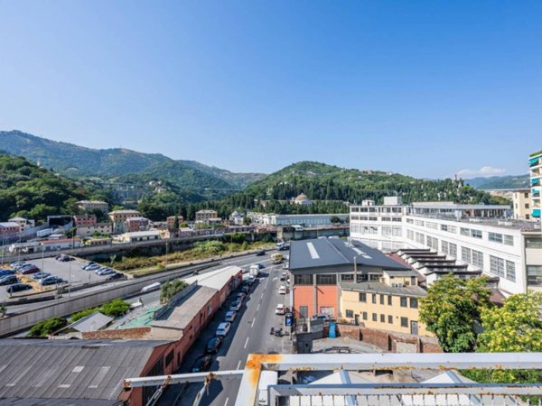 appartamento in vendita a Genova in zona Marassi