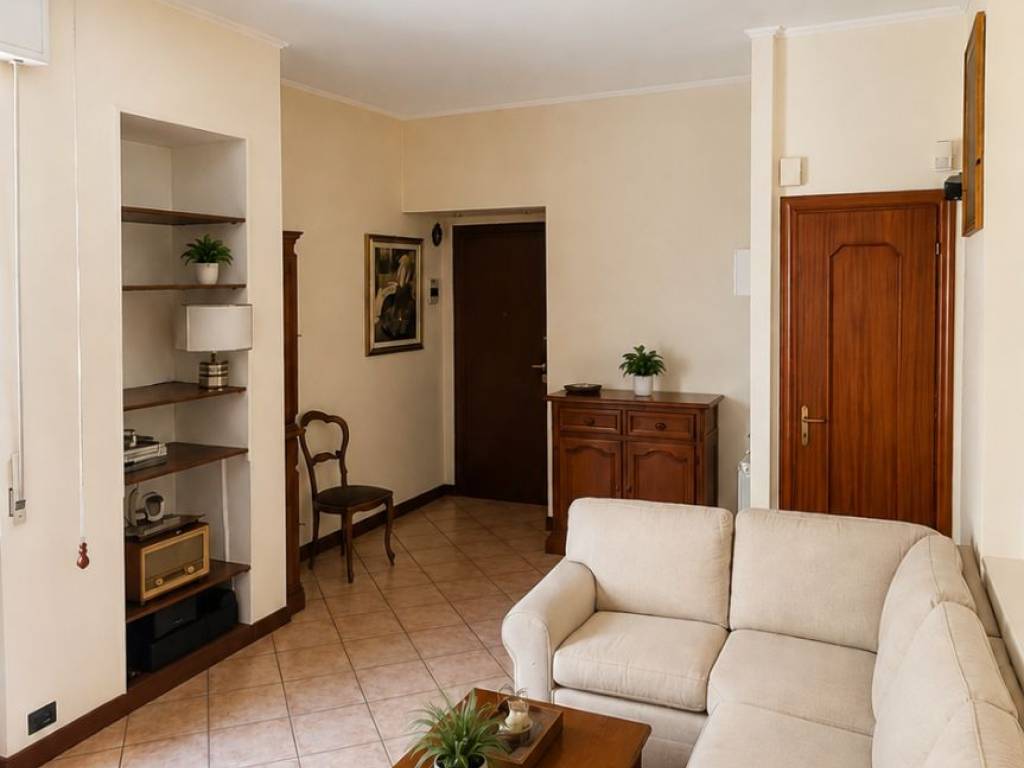 appartamento in vendita a Genova in zona Sestri Ponente