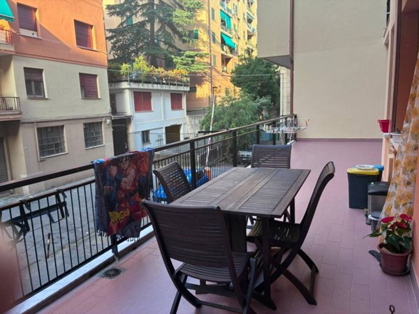 appartamento in vendita a Genova in zona Sestri Ponente