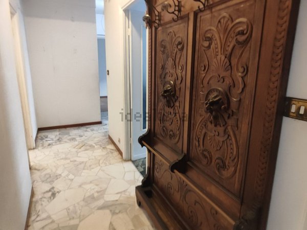 appartamento in vendita a Genova in zona Sturla