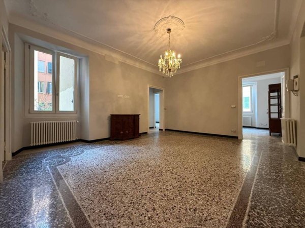 appartamento in vendita a Genova in zona Castelletto