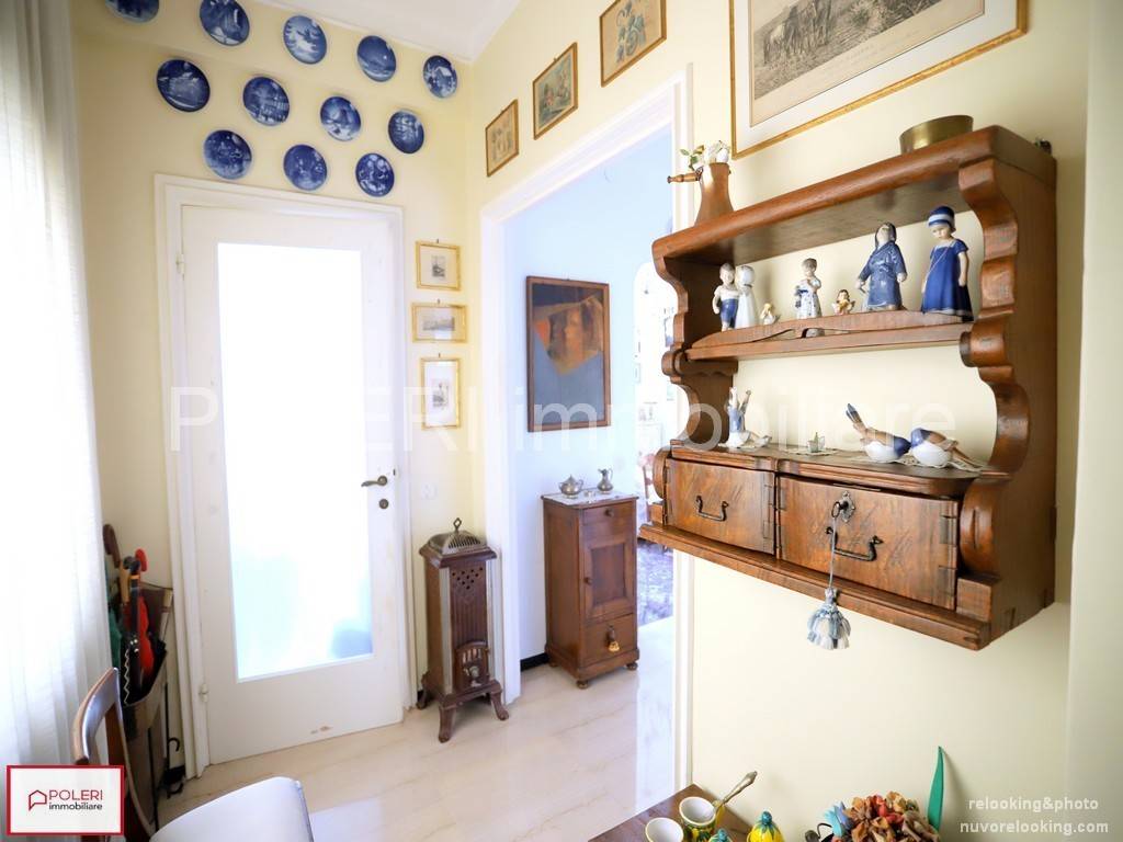 appartamento in vendita a Genova in zona Castelletto