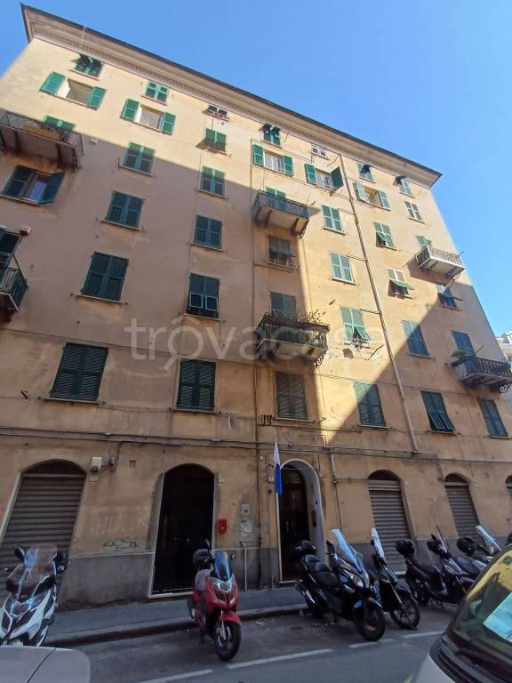 appartamento in vendita a Genova in zona Marassi
