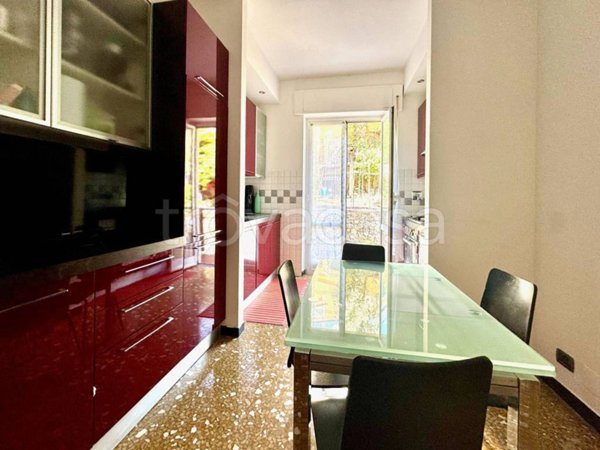 appartamento in vendita a Genova in zona Palmaro / Pra'
