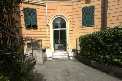 casa indipendente in vendita a Genova in zona Albaro