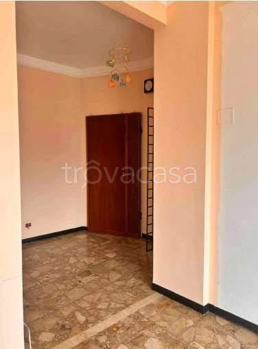 appartamento in vendita a Genova in zona Sestri Ponente