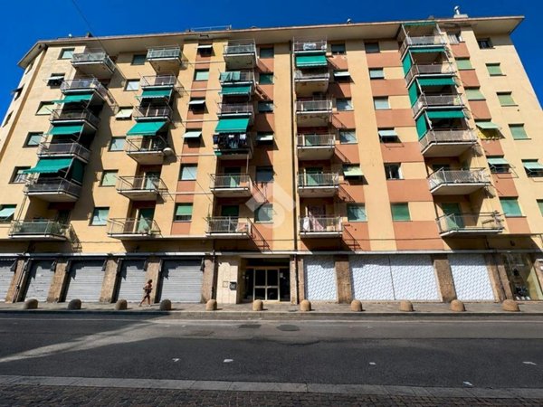 appartamento in vendita a Genova in zona Bolzaneto