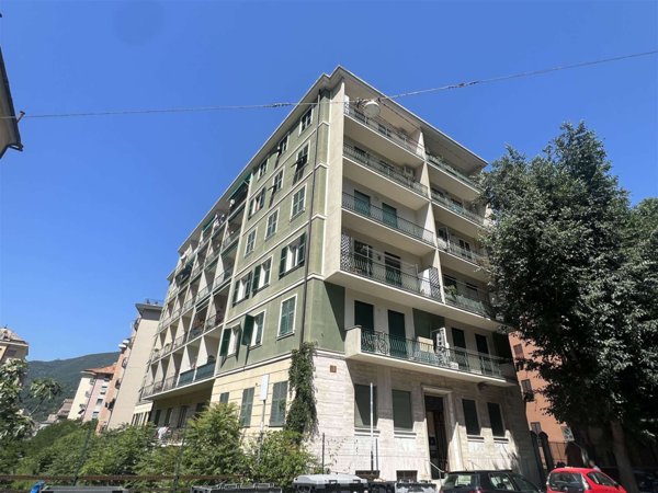 appartamento in vendita a Genova in zona Bolzaneto