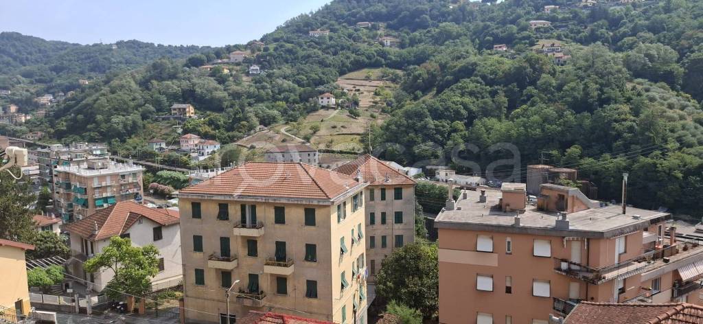 appartamento in vendita a Genova in zona Pontedecimo