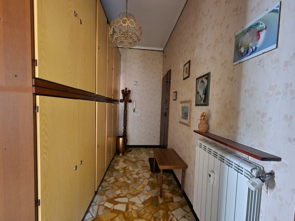 appartamento in vendita a Genova in zona Pontedecimo