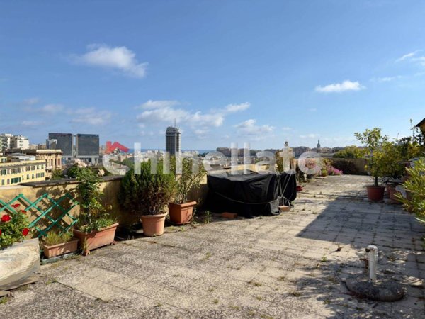 appartamento in vendita a Genova in zona Castelletto