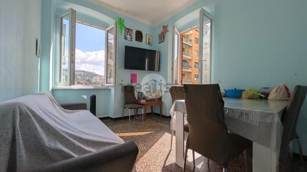 appartamento in vendita a Genova in zona Staglieno