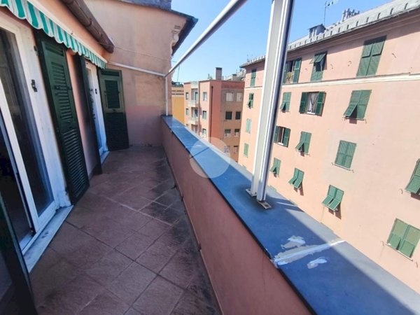 appartamento in vendita a Genova in zona Certosa