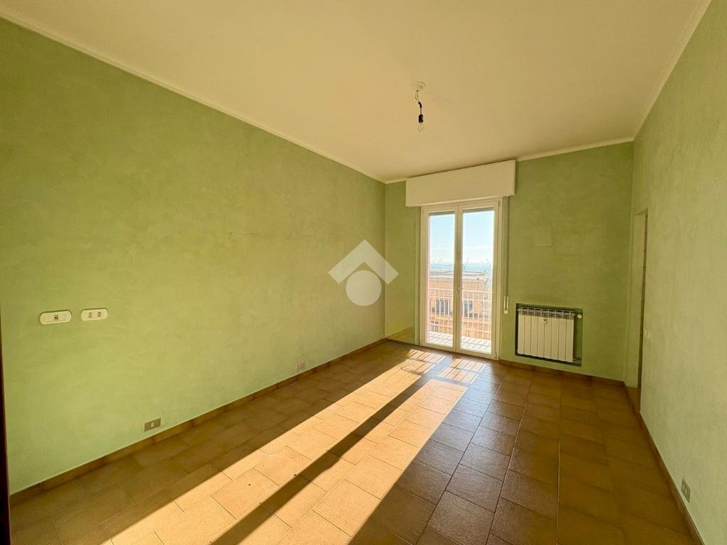 appartamento in vendita a Genova in zona Cornigliano