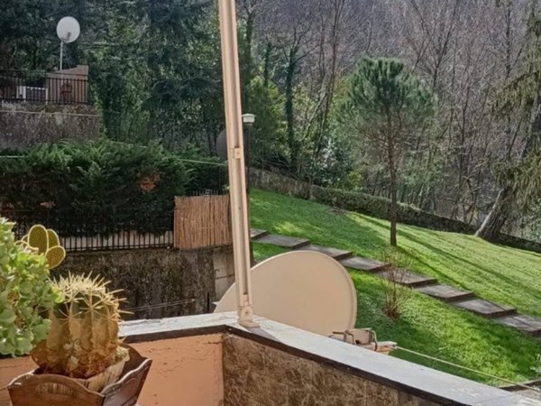 appartamento in vendita a Genova in zona Struppa