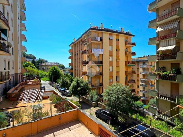 appartamento in vendita a Genova in zona Pegli