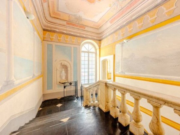 appartamento in vendita a Genova in zona Sestri Ponente