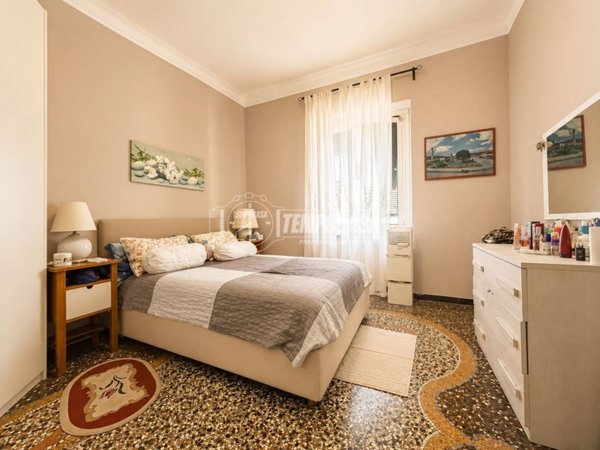 appartamento in vendita a Genova in zona Sampierdarena