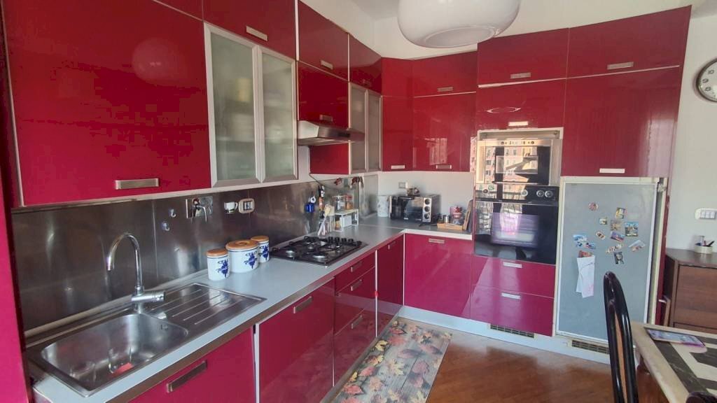 appartamento in vendita a Genova in zona Certosa