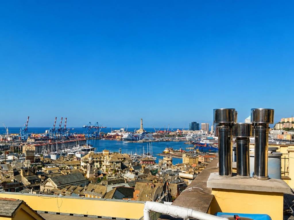 appartamento in vendita a Genova in zona Castelletto