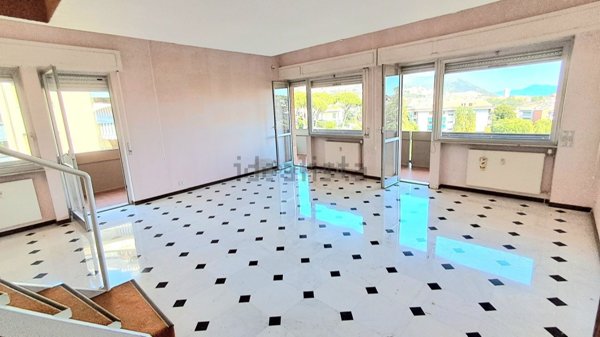 appartamento in vendita a Genova in zona Albaro
