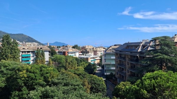 appartamento in vendita a Genova in zona Albaro