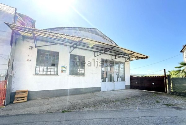 ufficio in vendita a Genova in zona San Teodoro