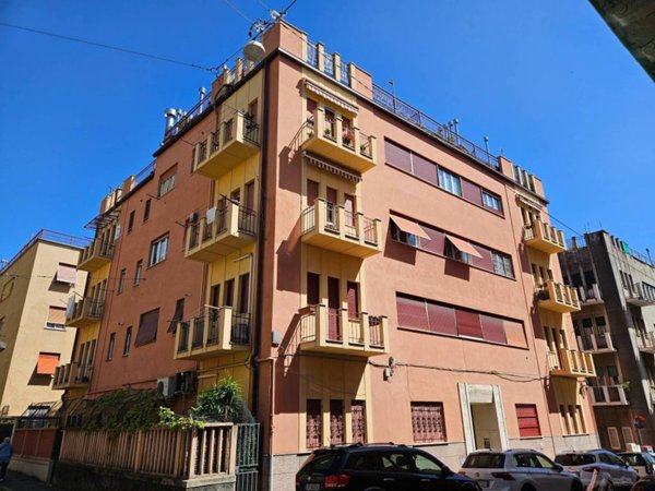 appartamento in vendita a Genova in zona Pegli